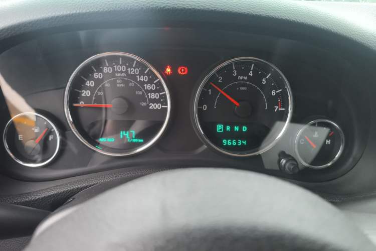 Used Jeep Wrangler 2013 3.6L Sahara two-door model Instrument Cluster