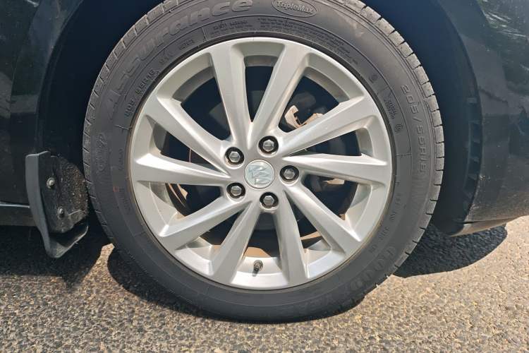 Used Buick Verano 2019 Sedan 15S Automatic Leading Model