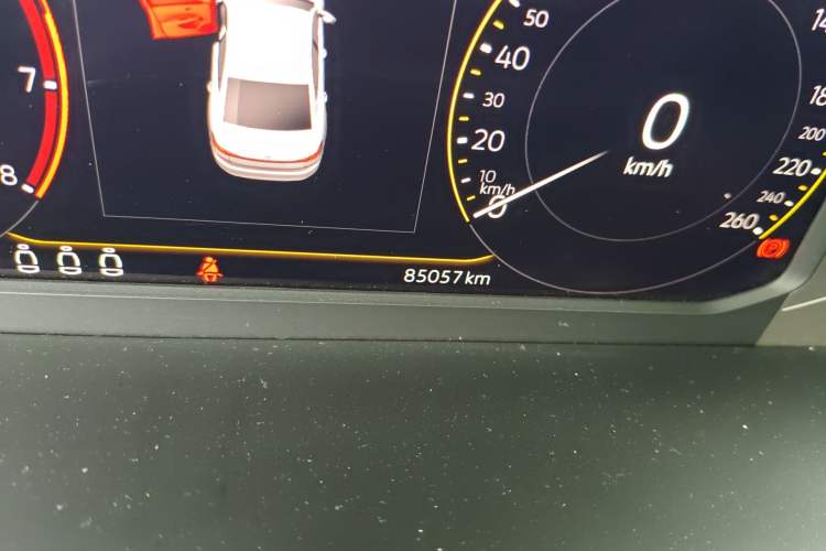 Used Volkswagen Passat 2022 330TSI Starry Elite Edition Odometer Close Up