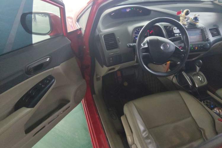 Used CIIMO CIIMO 2012 1.8L Automatic
