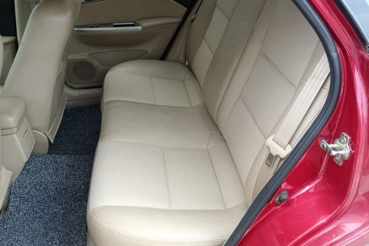 Used Buick Excelle 2011 1.6LX-AT
