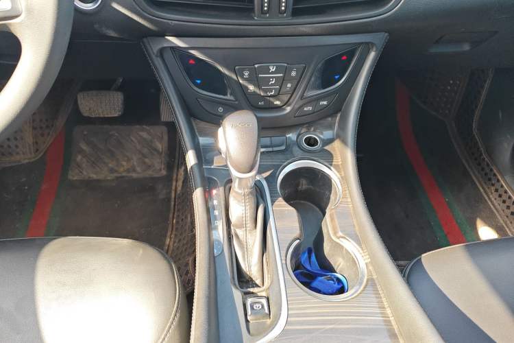 Used Buick Envision 2020 20T Two-Wheel Drive Leading Version