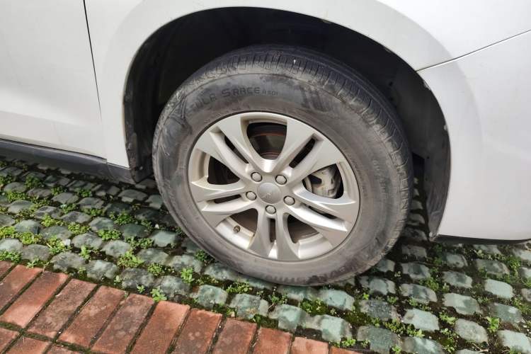 Used Haval M6 2019 1.5T DCT Two-Wheel Drive Elite Version China VI Standard