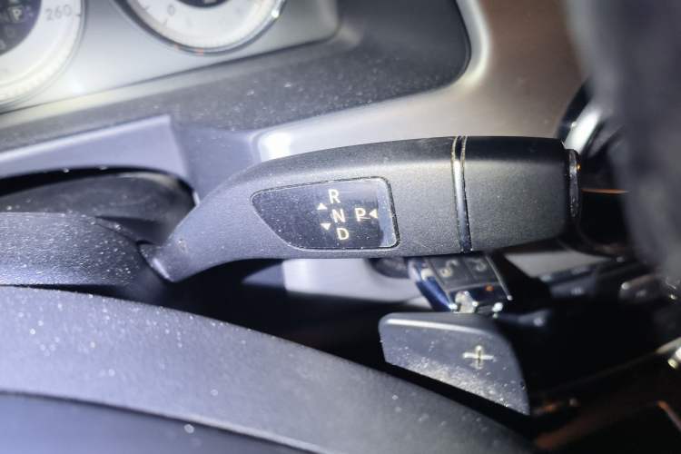 Used Mercedes-Benz GLK-Class 2013 GLK 300 4MATIC Fashion Model