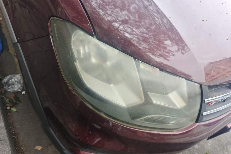 Used Dongfeng Fengon 370 2016 1.5L Manual Standard Edition SFG15-02 7 Seats Right Front Headlight