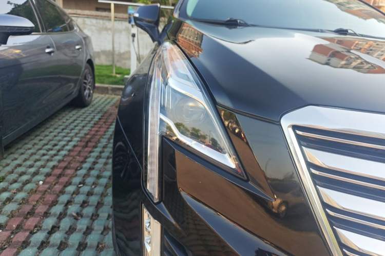 Used Cadillac XT5 2018 28T Four-Wheel Drive Luxury Model