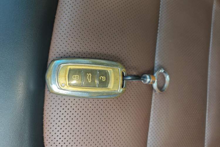 Used Geely Auto Emgrand GL 2017 1.3T DCT Luxury Model Vehicle Key