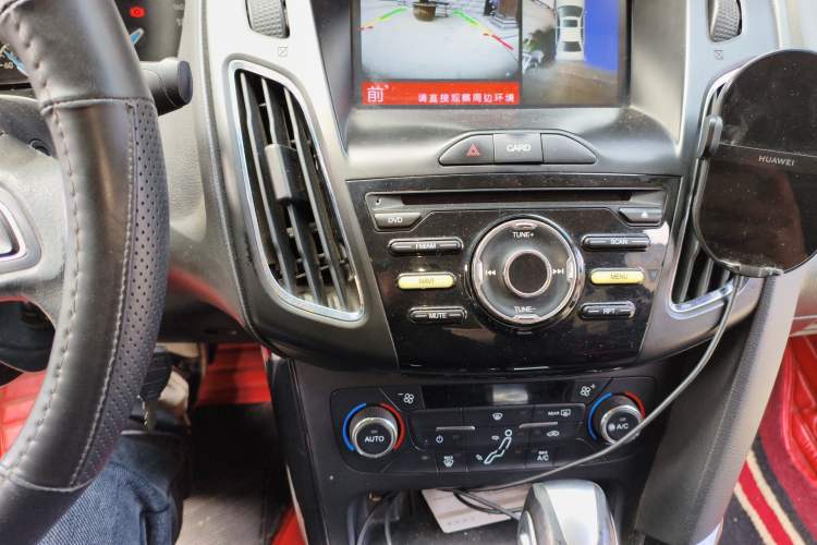 Used Ford Focus 2015 Sedan 1.6L Automatic Trend Model