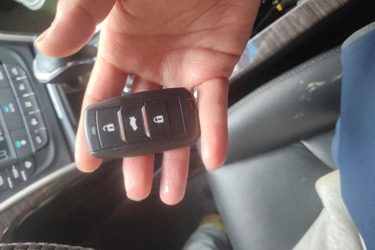 Used CHANGAN Raeton 2014 1.8T Automatic Prestige Anniversary Edition China V Standard Vehicle Key