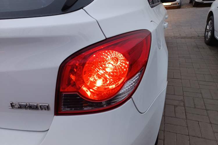 Used Chevrolet Cruze 2013 Hatchback 1.6L Automatic Luxury Model