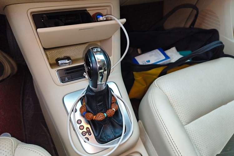 Used Volkswagen Tiguan 2013 1.8TSI Automatic Two-Wheel Drive Luxury Model Gear Lever