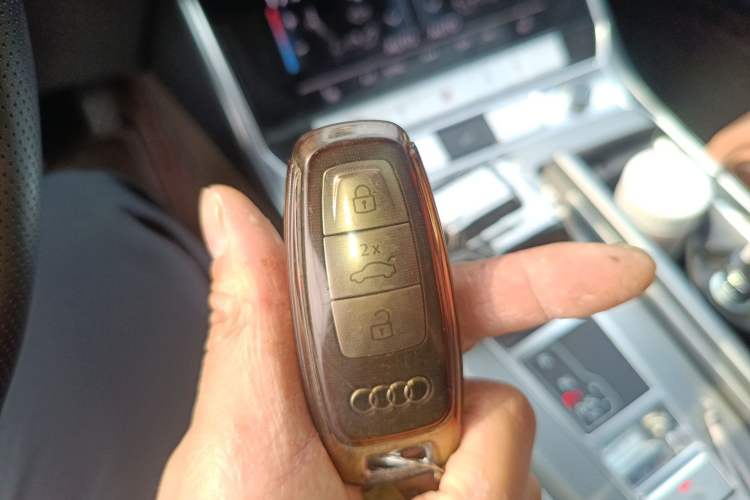 Used Audi A7L 2022 45 TFSI quattro S-line Visionary Crystal Package