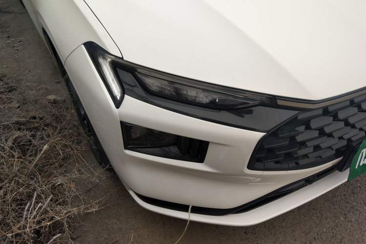 Used Ford Mondeo 2025 2.0T EcoBoost Luxury Version
