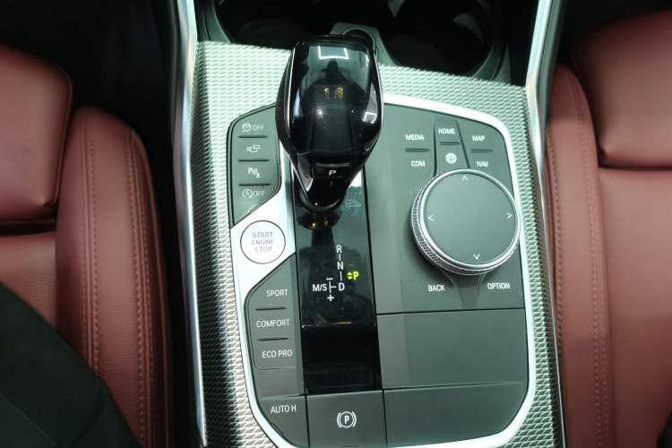 Used BMW 3 Series 2021 Second Facelift 325i M Sport Night Edition Package
