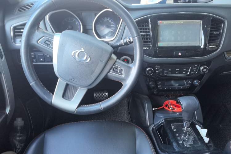 Used Geely Auto GX7 2014 2.0L Automatic Prestige Edition Steering Wheel