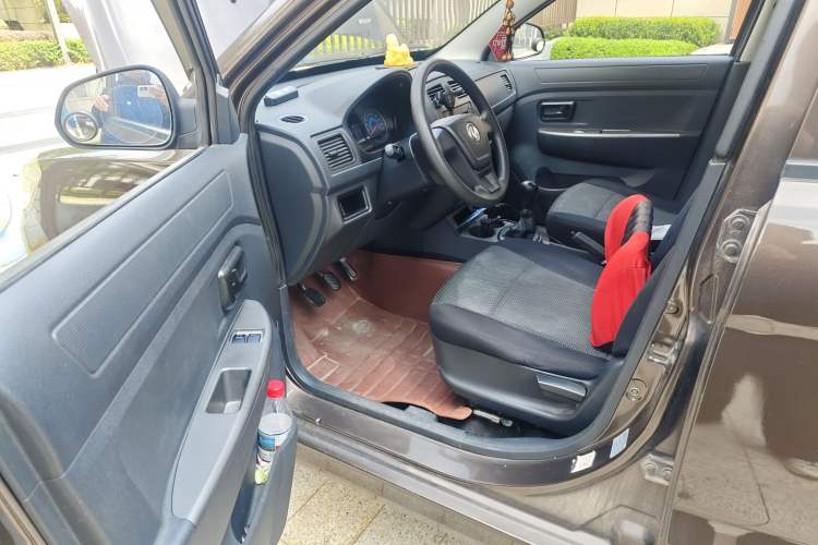 Used Dongfeng Fengon 330 2016 1.2L Manual Base Version DK12-07
