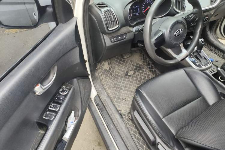 Used Kia KX3 2015 1.6L Automatic Two-Wheel Drive DLX
