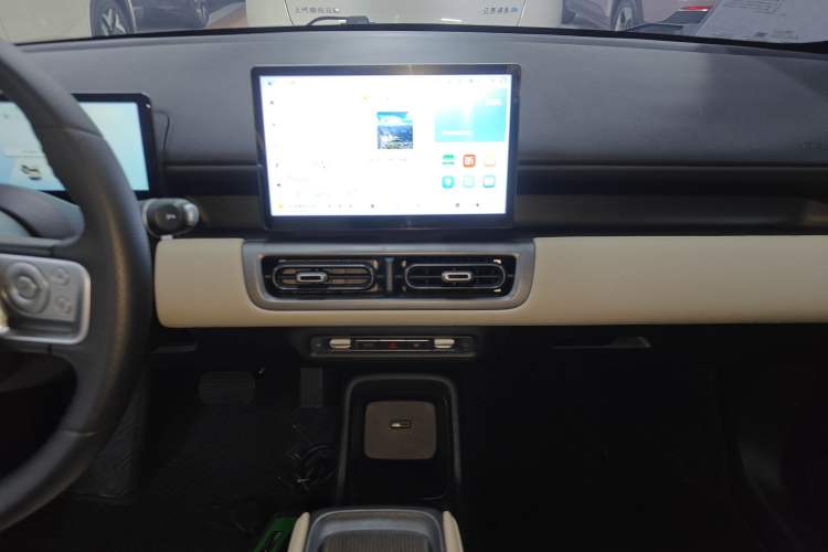 Used Wuling Bingo PLUS 2024 401 km Range 5-Seater Version