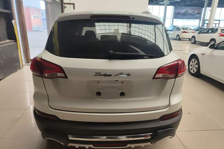Used Zotye Domy X5 2015 1.5T Manual Luxury Version China IV Standard Rear