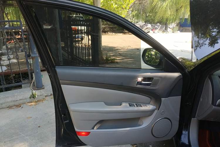 Used Chevrolet Epica 2013 1.8 SE Comfort Edition MT