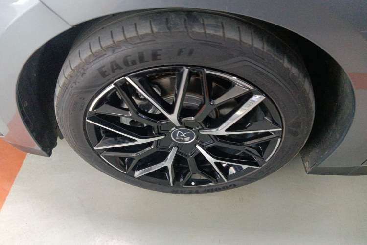 Used BYD Han 2025 DM-i 125KM Prestige Model