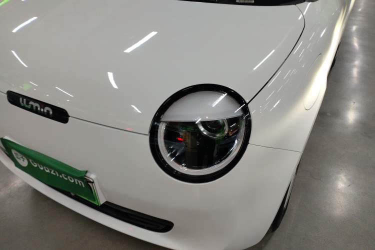 Used CHANGAN NEVO Lumin 2024 205km Orange Wind Edition
