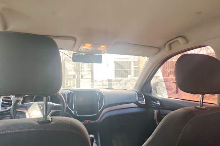 Used CHANGAN OSHAN CX70 2016 1.6L Manual Comfort Model