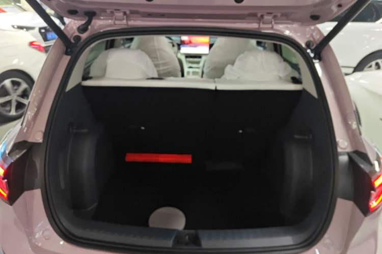 Used Geely Galaxy Geome 2025 310km Dream Edition