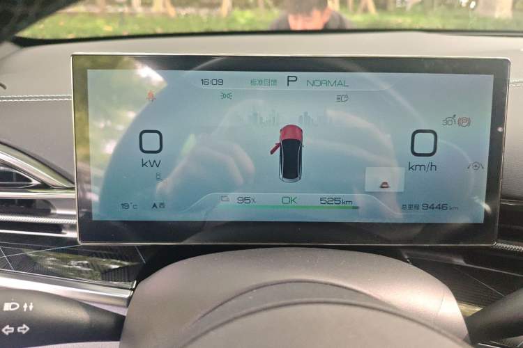 Used BYD Seal 2022 550 km Standard Range Rear-Wheel Drive Prestige Version