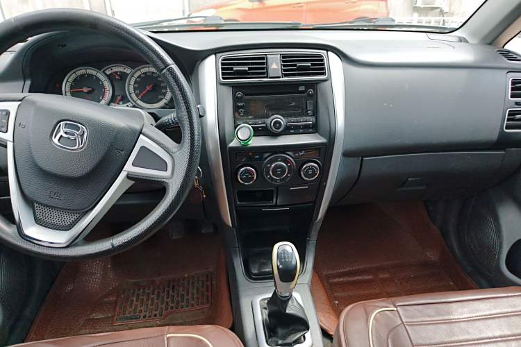 Used Suzuki Liana A6 2014 Hatchback 1.4L Manual Enjoyment Model Audio And AC Panel