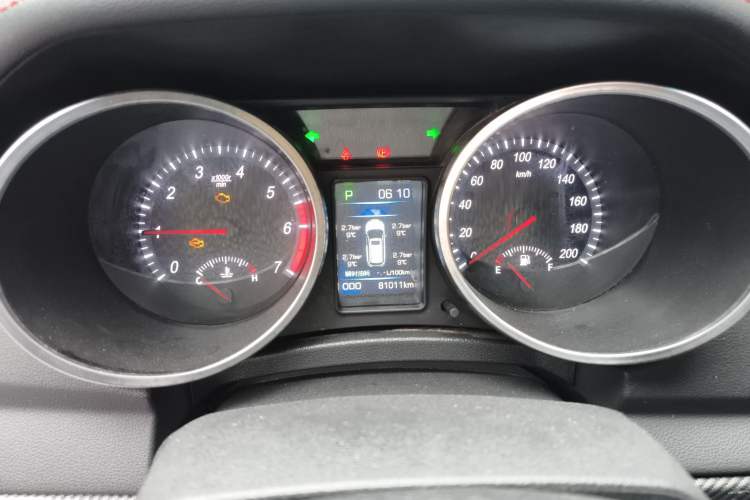 Used Huanghai N3 2017 2.4T Automatic Two-Wheel Drive Supreme Edition 4K22D4T
