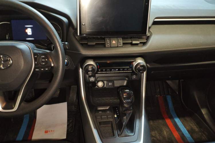 Used Toyota RAV4 2022 2.0L CVT Two-Wheel Drive Fashion Edition
