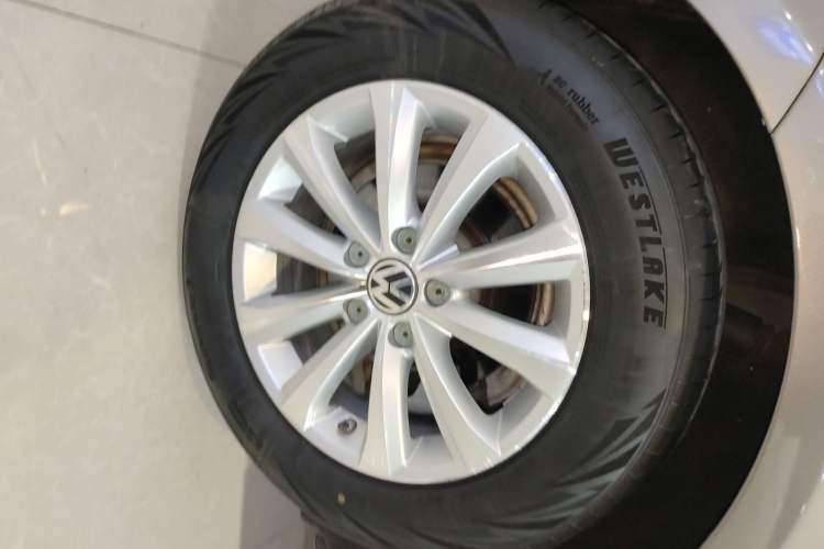 Used Volkswagen Magotan 2013 1.8TSI Luxury Model