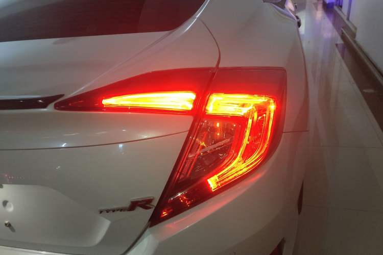 Used Honda Civic 2019 220TURBO CVT Dynamic Edition China VI Emission Standard Right Rear Taillight