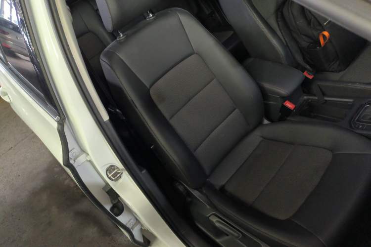 Used Volkswagen Golf Sportsvan 2018 230TSI Automatic Trend Edition
