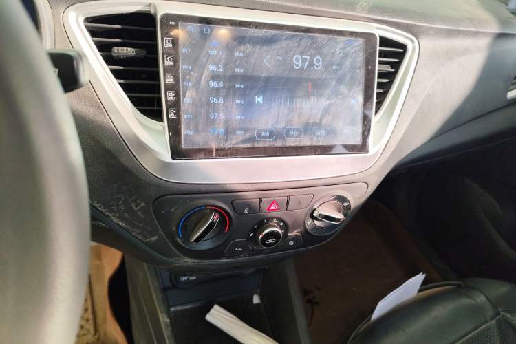 Used Hyundai Verna (new generation) 2020 1.4L Manual GLS Cool Edition