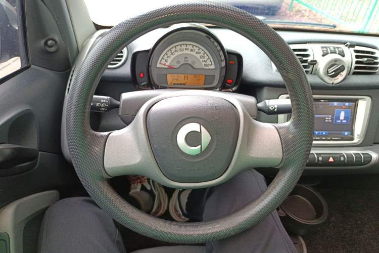 Used smart fortwo 2015 1.0 MHD Comfort Travel Edition