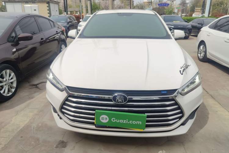Used BYD Qin Pro 2019 Super Edition 1.5TI Automatic Smart Connect FENGSHANG Model China VI Standard