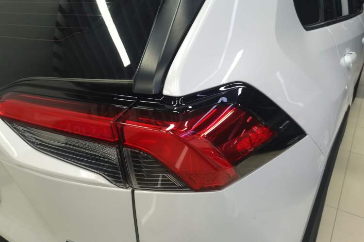 Used Toyota RAV4 2022 2.0L CVT Two-Wheel Drive Urban Edition
