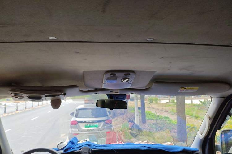 Used Iveco Eurocargo 2021 2.0T Manual Super-Rui Short Wheelbase Low-Roof Side-Hinged Door F1A
