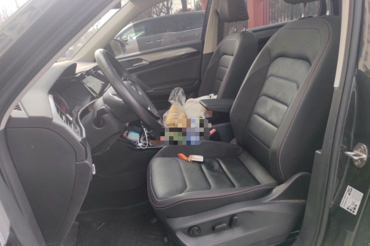 Used Volkswagen Tayron 2022 280TSI Two-Wheel Drive Luxury Smart Connectivity Version Left Front Seat