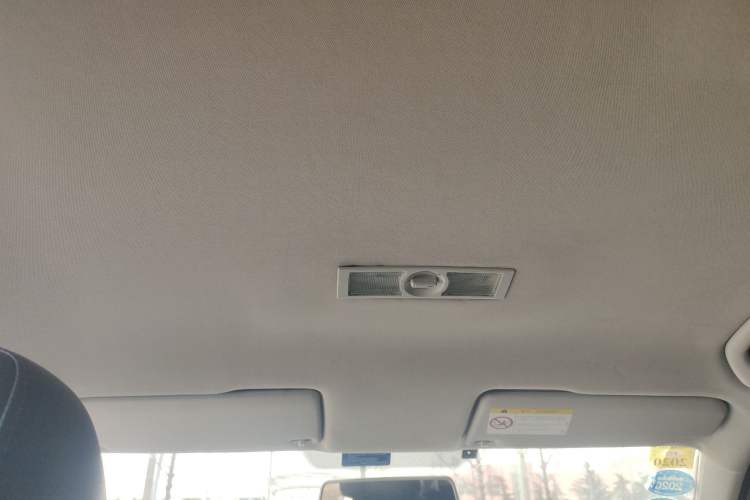 Used Volkswagen Lavida 2015 1.6L Automatic Fashion Edition