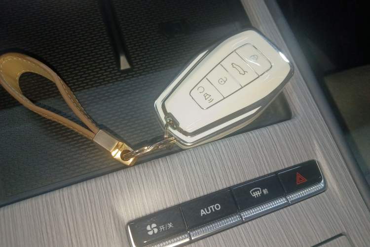 Used Geely Auto FX11 2024 1.5TD DCT Prestige Edition Vehicle Key