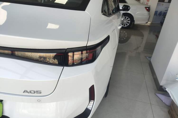 Used CHANGAN NEVO A05 2025 Truly Delicious Version 145 Excellence Edition Right Rear Taillight
