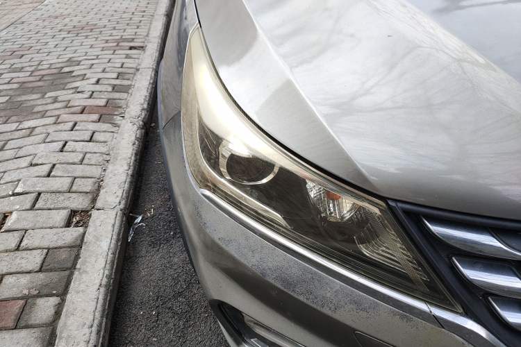 Used Baojun 310W 2017 1.5L Manual Fashion Model China V
