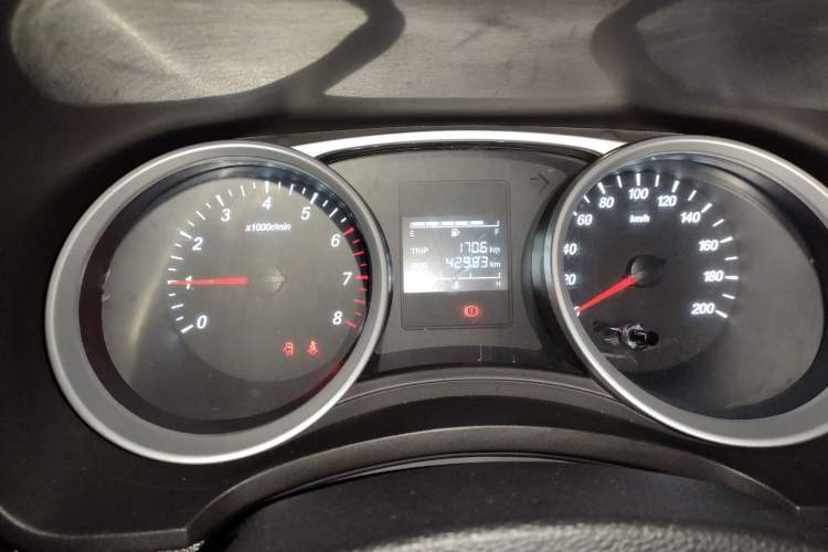 Used Wuling Hongguang 2021 1.5L Facelifted S Comfort Version with Electric Power Steering LAR
