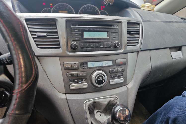 Used Great Wall V80 2011 2.0L Manual Comfort Version