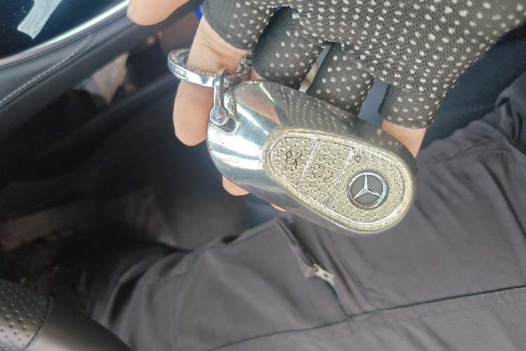 Used Mercedes-Benz EQE 2022 350 Luxury Edition Vehicle Key