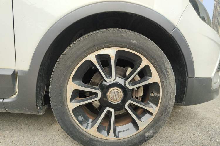 Used MG 3SW 2015 1.5L AMT Elite Model Right Front Wheel Hub