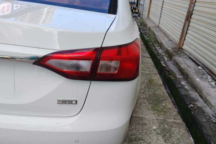 Used Roewe 360 2017 1.5L Automatic Luxury Edition